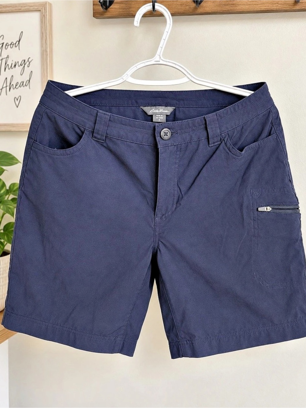 Eddie Bauer Guide Pro Shorts Women's Cargo Shorts Blue Size 8